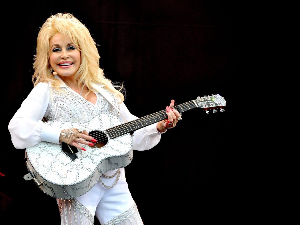 Фото 56 — Jolene» by Dolly Parton