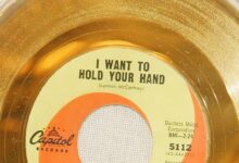 Photo of I Want to Hold Your Hand» by The Beatles